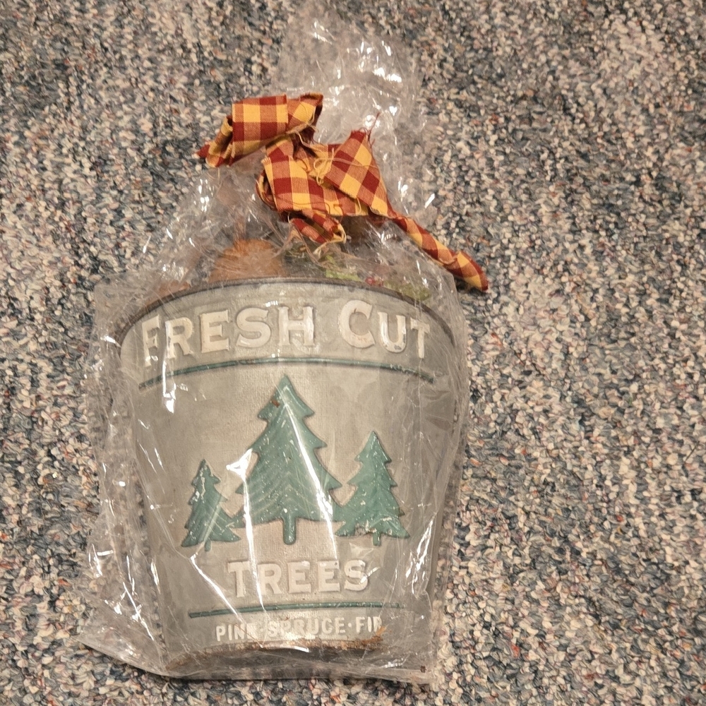 Fresh Cut Trees Decorative Bucket